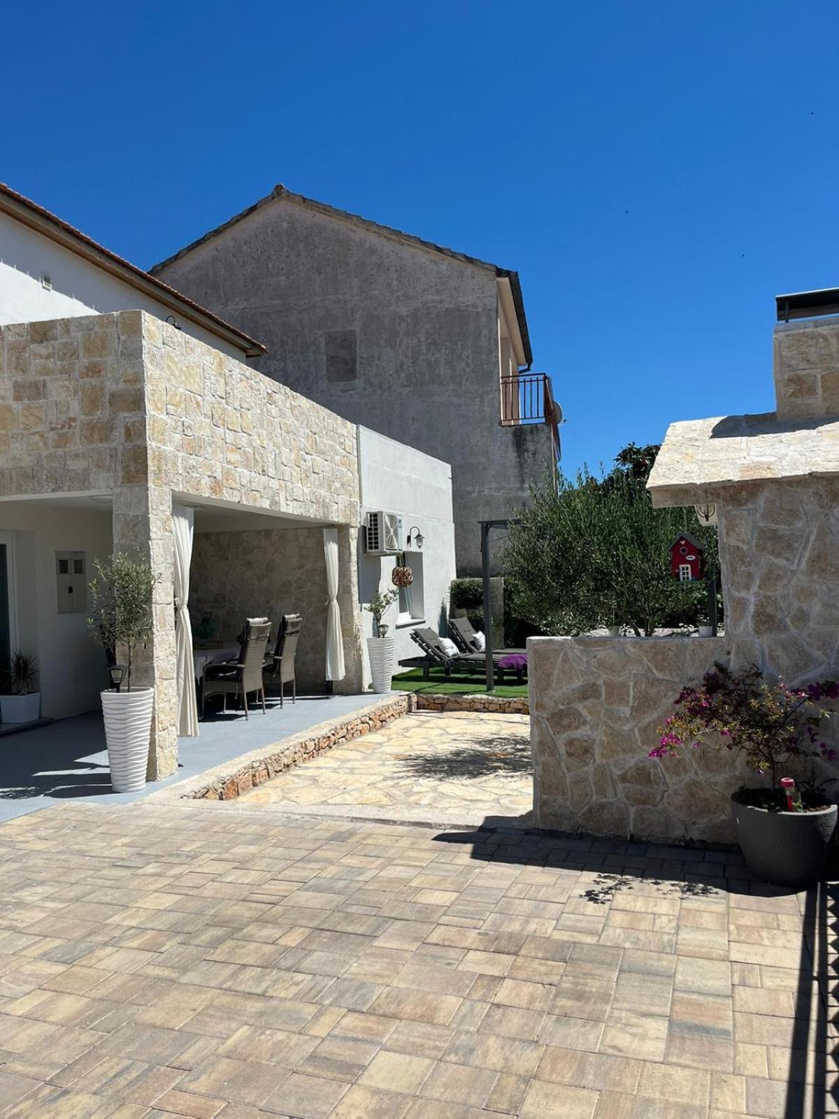*Enjoy* Lägenhet Šibenik Exteriör bild